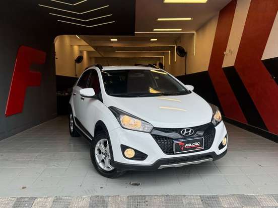 HYUNDAI-HB20X-1.6 16V PREMIUM FLEX 4P AUTOMÁTICO HYUNDAI-HB20X-2015