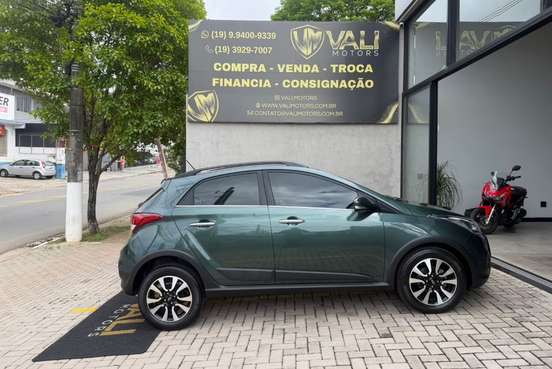 HYUNDAI-HB20X-2016