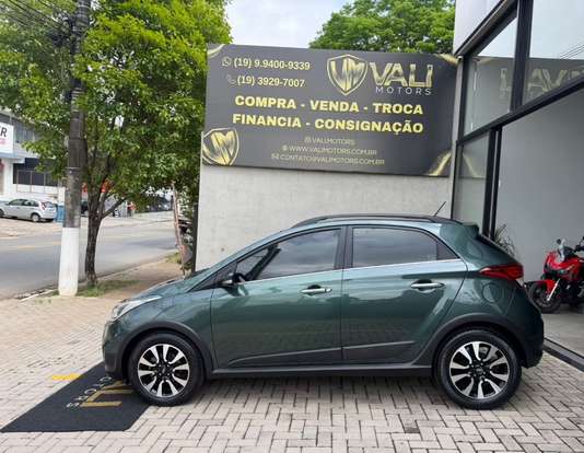 HYUNDAI-HB20X-1.6 16V PREMIUM FLEX 4P AUTOMÁTICO HYUNDAI-HB20X-2016