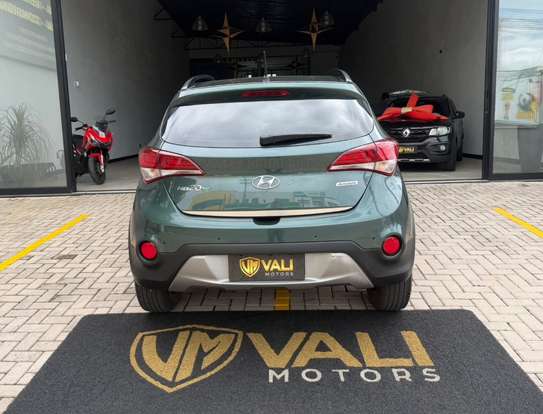 HYUNDAI-HB20X-1.6 16V PREMIUM FLEX 4P AUTOMÁTICO HYUNDAI-HB20X-2016
