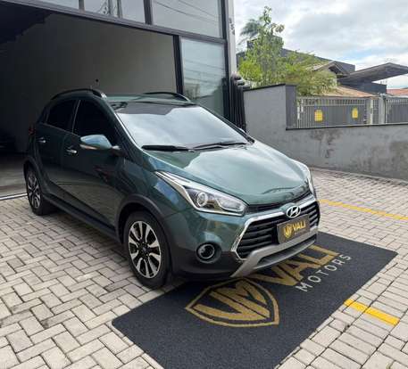HYUNDAI-HB20X-2016