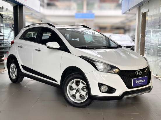 HYUNDAI-HB20X-2015