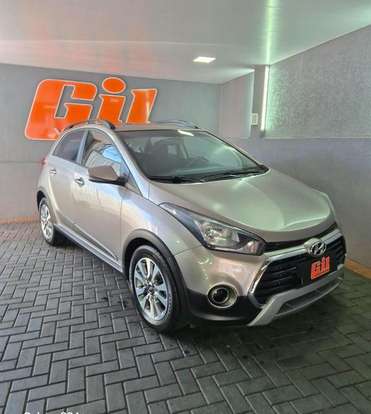 HYUNDAI-HB20X-2017