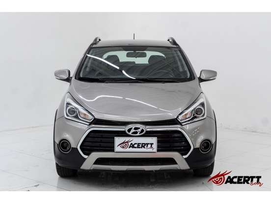 HYUNDAI-HB20X-1.6 16V PREMIUM FLEX 4P AUTOMÁTICO HYUNDAI-HB20X-2016