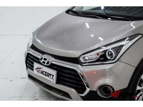 HYUNDAI-HB20X-2016