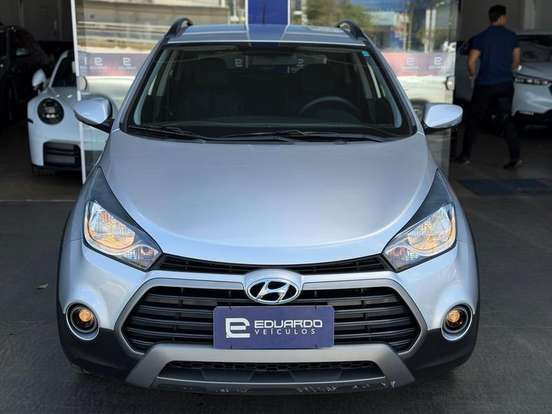 HYUNDAI-HB20X-2018