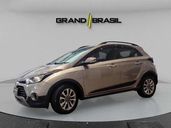 HYUNDAI-HB20X-2017