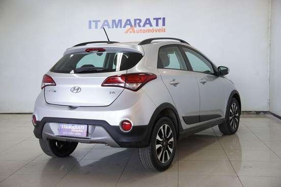 HYUNDAI-HB20X-2018
