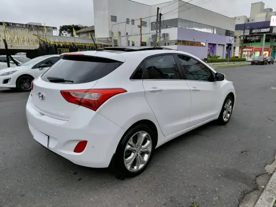 HYUNDAI-I30-2014