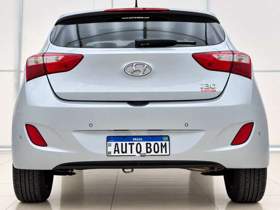 HYUNDAI-I30-1.8 MPI 16V GASOLINA 4P AUTOMATICO HYUNDAI-I30-2015