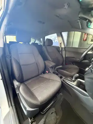HYUNDAI-I30-2009