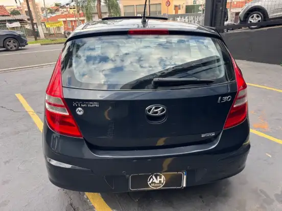 HYUNDAI-I30-2009