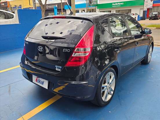 HYUNDAI-I30-2.0 MPFI GLS 16V GASOLINA 4P MANUAL HYUNDAI-I30-2009