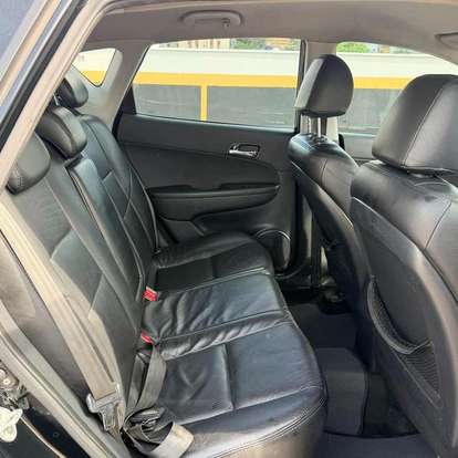 HYUNDAI-I30-2011
