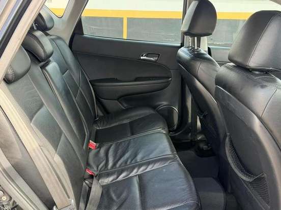 HYUNDAI-I30-2.0 MPI 16V GASOLINA 4P MANUAL HYUNDAI-I30-2011