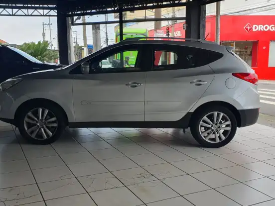 HYUNDAI-IX35-2.0 16V FLEX 4P AUTOMÁTICO HYUNDAI-IX35-2015