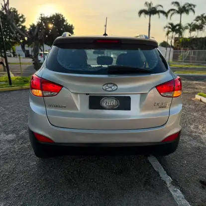 HYUNDAI-IX35-2.0 MPI 4X2 16V FLEX 4P AUTOMÁTICO HYUNDAI-IX35-2013
