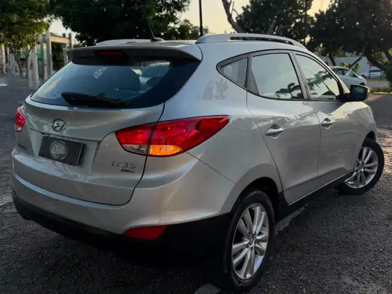HYUNDAI-IX35-2.0 MPI 4X2 16V FLEX 4P AUTOMÁTICO HYUNDAI-IX35-2013