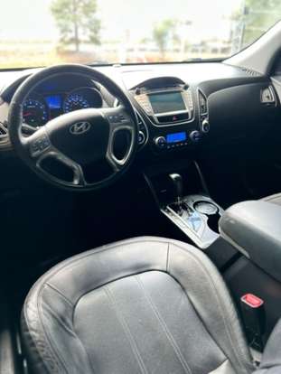 HYUNDAI-IX35-2.0 MPFI GLS 4X2 16V GASOLINA 4P AUTOMÁTICO HYUNDAI-IX35-2012