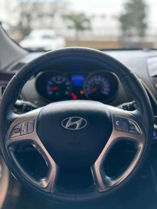 HYUNDAI-IX35-2.0 MPFI GLS 4X2 16V GASOLINA 4P AUTOMÁTICO HYUNDAI-IX35-2012