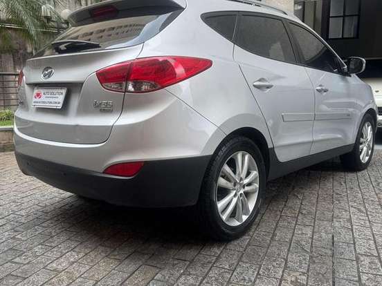 HYUNDAI-IX35-2.0 MPI 4X2 16V FLEX 4P AUTOMÁTICO HYUNDAI-IX35-2013