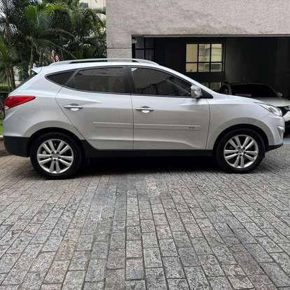 HYUNDAI-IX35-2013