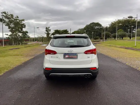 HYUNDAI-SANTA FÉ-3.3 MPFI 4X4 7 LUGARES V6 270CV GASOLINA 4P AUTOMÁTICO HYUNDAI-SANTA FÉ-2014