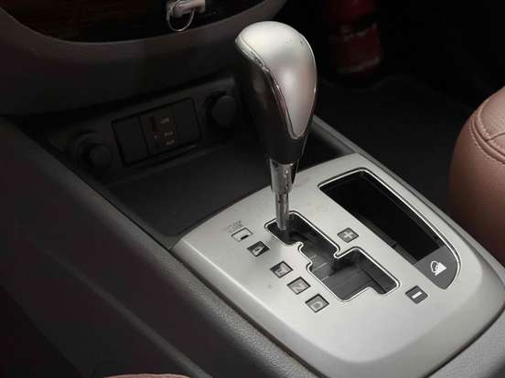 HYUNDAI-SANTA FÉ-3.5 MPFI GLS 7 LUGARES V6 24V 285CV GASOLINA 4P AUTOMÁTICO HYUNDAI-SANTA FÉ-2012