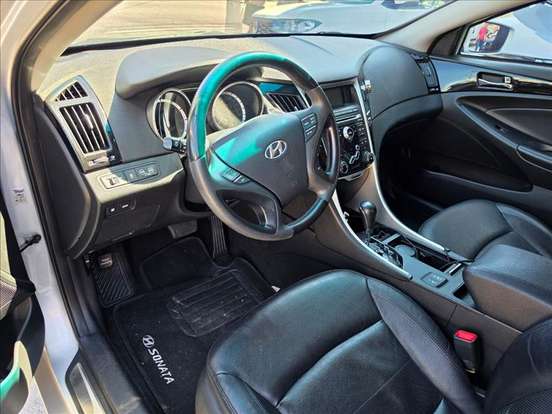 HYUNDAI-SONATA-2011