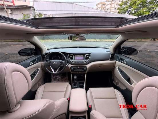 HYUNDAI-TUCSON-2021