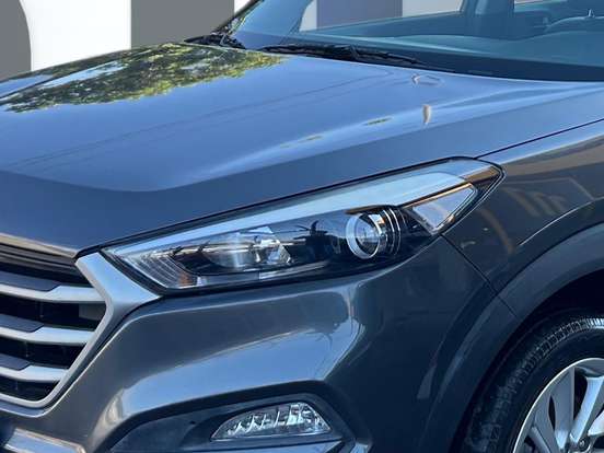 HYUNDAI-TUCSON-2021