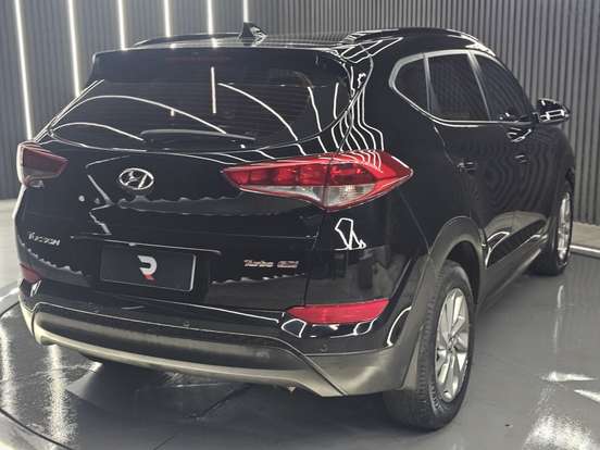 HYUNDAI-TUCSON-1.6 16V T-GDI GASOLINA GLS ECOSHIFT HYUNDAI-TUCSON-2018