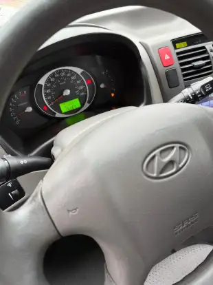 HYUNDAI-TUCSON-2010