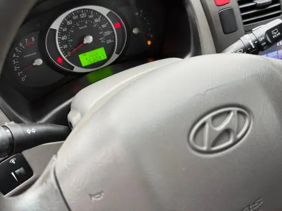 HYUNDAI-TUCSON-2.0 GL 2WD 16V GASOLINA 4P MANUAL HYUNDAI-TUCSON-2010