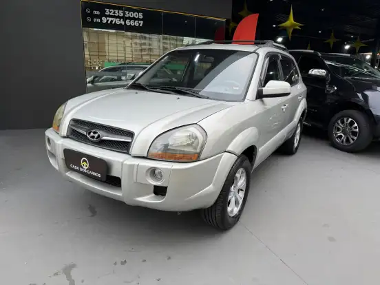 HYUNDAI-TUCSON-2.0 MPFI GLS 16V 143CV 2WD GASOLINA 4P AUTOMÁTICO HYUNDAI-TUCSON-2012