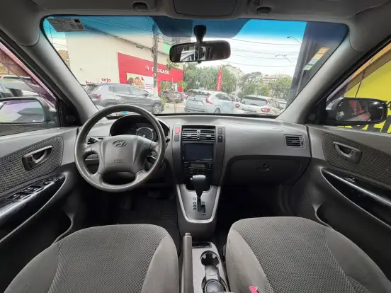 HYUNDAI-TUCSON-2.0 MPFI GLS 16V 143CV 2WD GASOLINA 4P AUTOMÁTICO HYUNDAI-TUCSON-2012