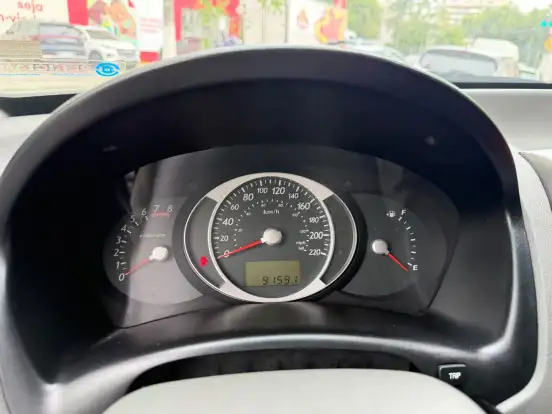 HYUNDAI-TUCSON-2.0 MPFI GLS 16V 143CV 2WD GASOLINA 4P AUTOMÁTICO HYUNDAI-TUCSON-2012