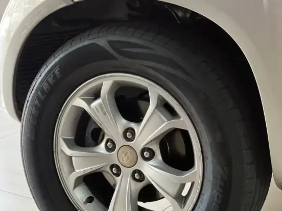 HYUNDAI-TUCSON-2.7 MPFI GLS 24V 175CV 4WD GASOLINA 4P AUTOMÁTICO HYUNDAI-TUCSON-2008