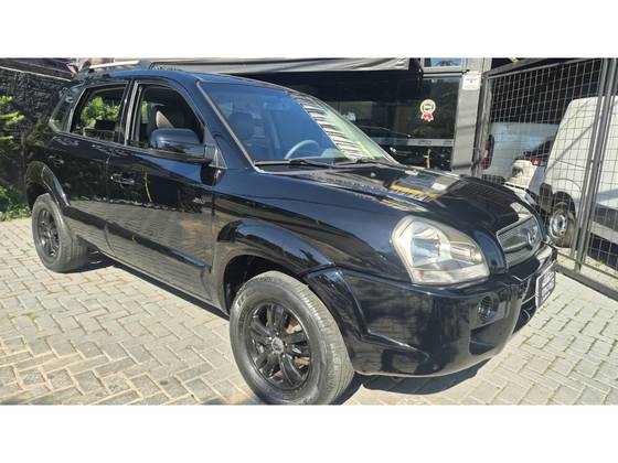 HYUNDAI TUCSON 2.0 MPFI GL 16V 142CV 2WD GASOLINA 4P AUTOMÁTICO