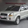 HYUNDAI TUCSON 2.0 MPFI GL 16V 2WD GASOLINA 4P AUTOMÁTICO HYUNDAI TUCSON 2.0 MPFI GL 16V 2WD GASOLINA 4P AUTOMÁTICO