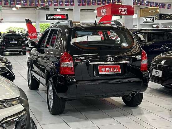 HYUNDAI-TUCSON-2.0 MPFI GLS 16V 143CV 2WD FLEX 4P AUTOMÁTICO HYUNDAI-TUCSON-2013