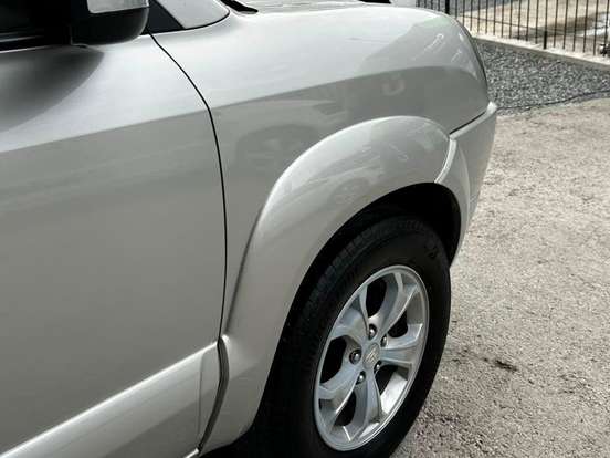 HYUNDAI-TUCSON-2.0 MPFI GLS 16V 143CV 2WD GASOLINA 4P AUTOMÁTICO HYUNDAI-TUCSON-2012