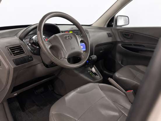HYUNDAI-TUCSON-2.0 MPFI GLS TOP 16V 143CV 2WD FLEX 4P AUTOMÁTICO HYUNDAI-TUCSON-2015