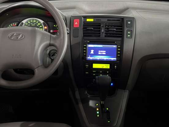 HYUNDAI-TUCSON-2015