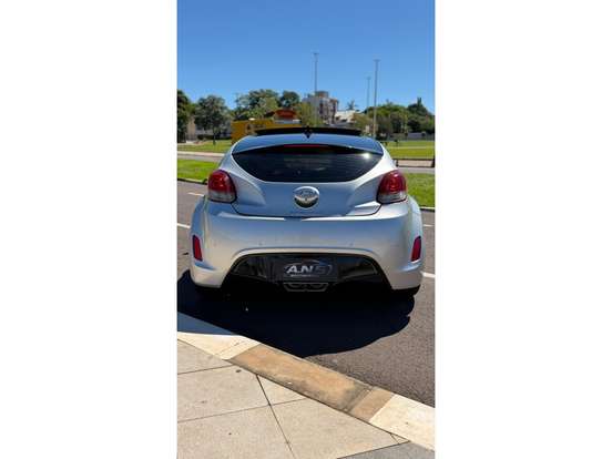 HYUNDAI-VELOSTER-1.6 16V GASOLINA 3P AUTOMÁTICO HYUNDAI-VELOSTER-2011