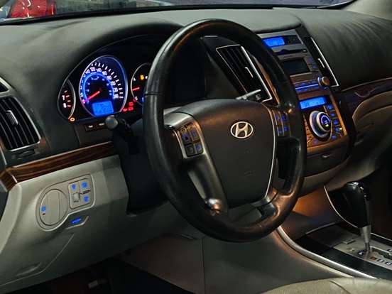 HYUNDAI-VERACRUZ-2010