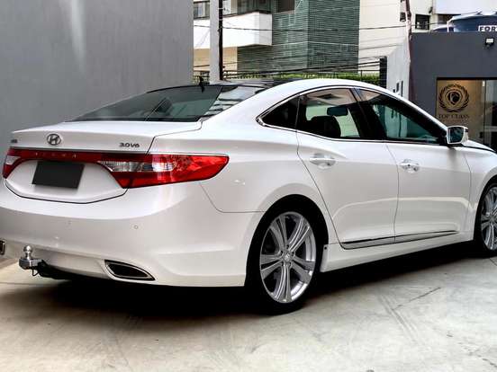 HYUNDAI-AZERA-3.0 MPFI GLS V6 24V GASOLINA 4P AUTOMÁTICO HYUNDAI-AZERA-2011