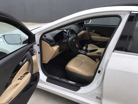 HYUNDAI-AZERA-3.0 MPFI GLS V6 24V GASOLINA 4P AUTOMÁTICO HYUNDAI-AZERA-2011