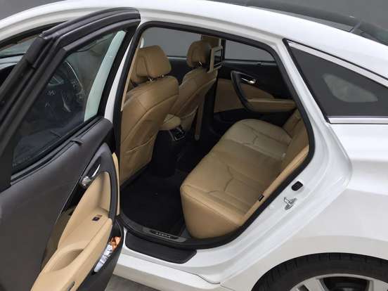 HYUNDAI-AZERA-3.0 MPFI GLS V6 24V GASOLINA 4P AUTOMÁTICO HYUNDAI-AZERA-2011