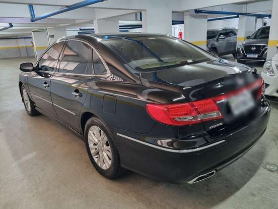 HYUNDAI-AZERA-3.3 MPFI GLS SEDAN V6 24V GASOLINA 4P AUTOMÁTICO HYUNDAI-AZERA-2010